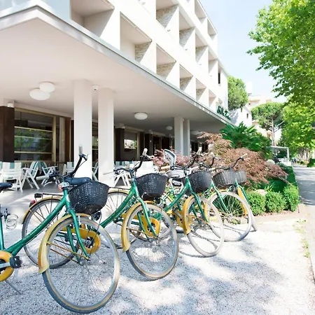 Bella Zurigo מלון 3*